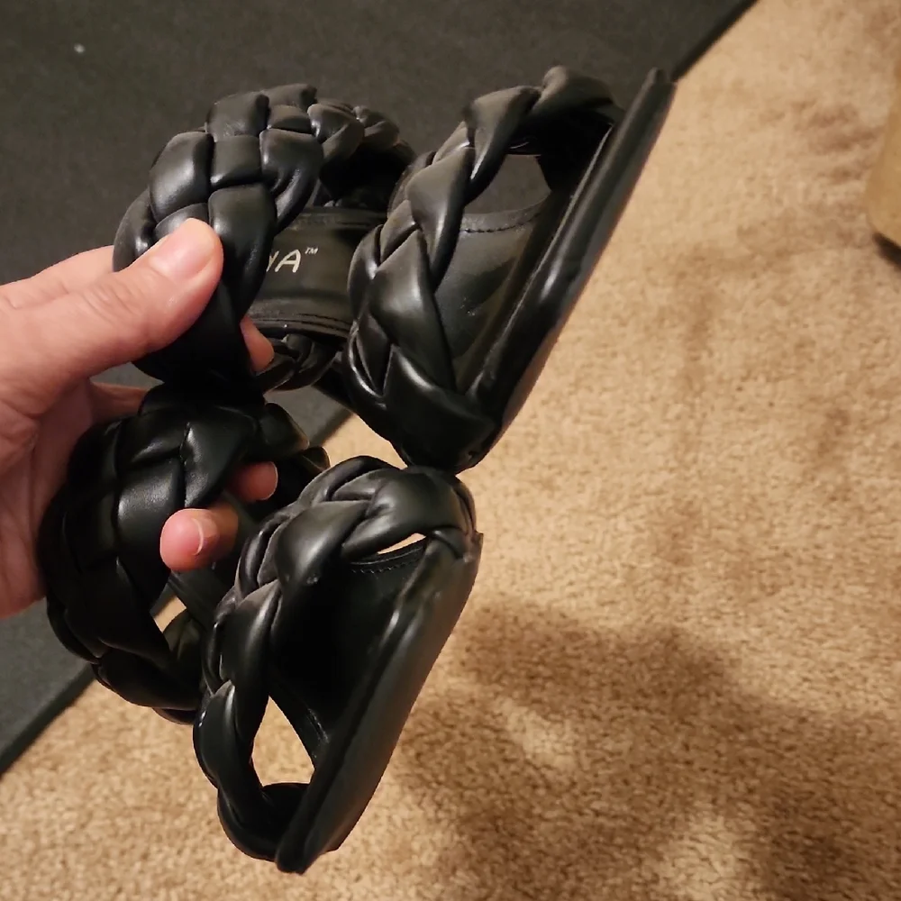 Liliana Elegant Black Braided Heels